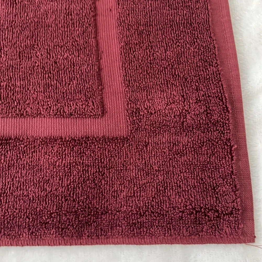 NWT Burgundy bath mat